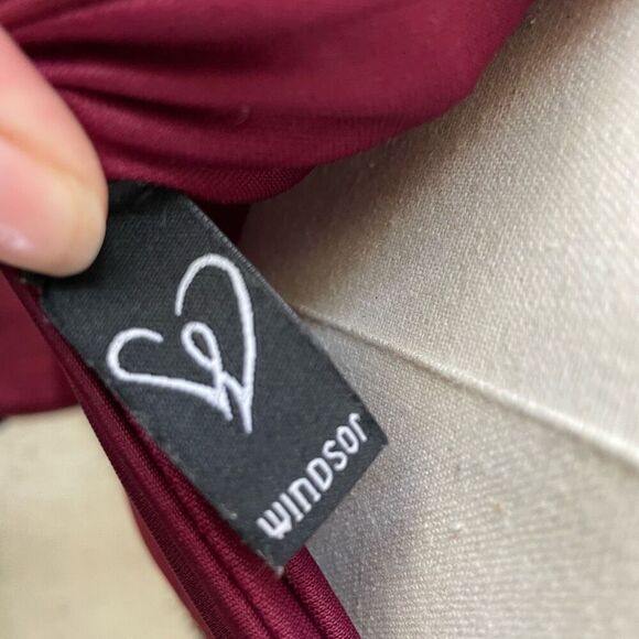 Windsor Deep Red Burgundy Cross Back Gown Dress S - Picture 6 of 7